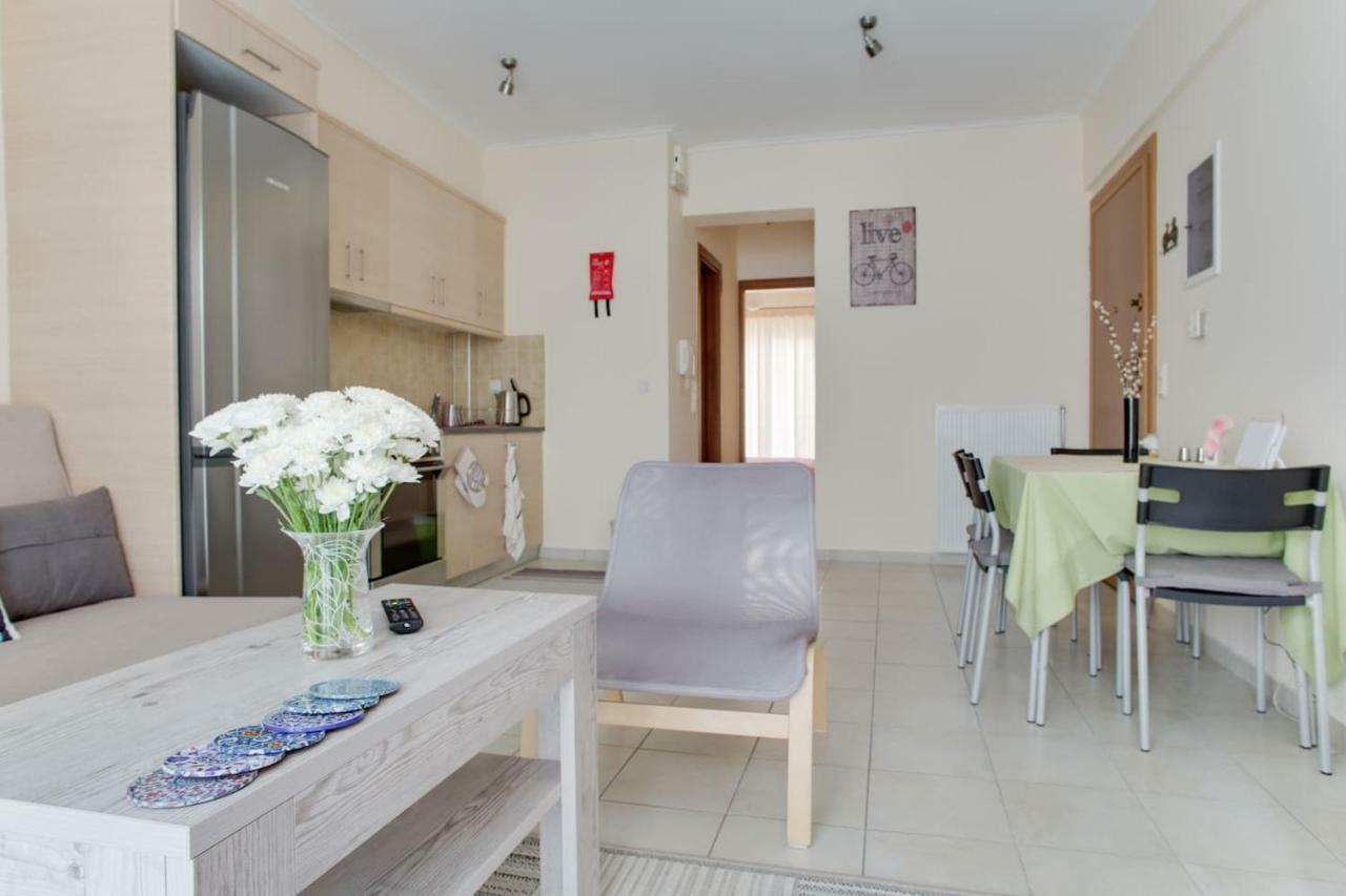 Melina'S Apartment By The Tube Atena Exterior foto