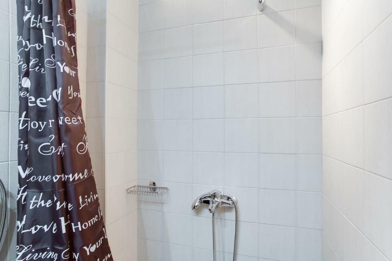 Melina'S Apartment By The Tube Atena Exterior foto