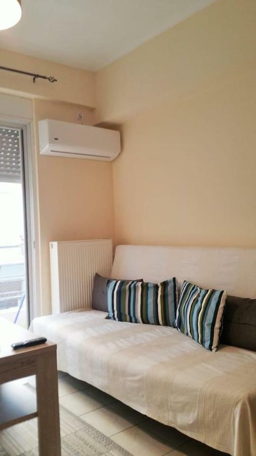 Melina'S Apartment By The Tube Atena Exterior foto